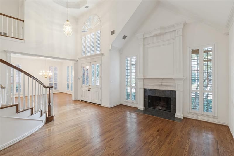 8327 Coral Drive, Dallas TX 75243 - Photo 4