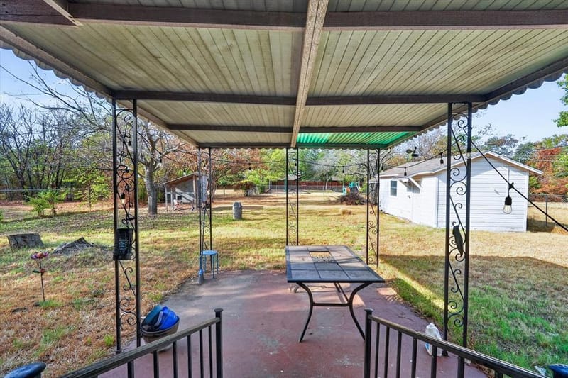 821 Circle Drive, Terrell TX 75160 - Photo 24