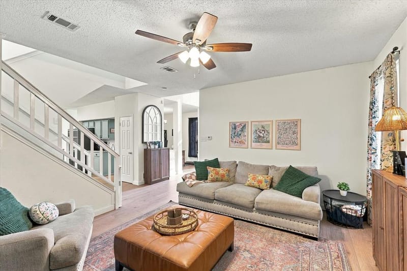 4323 Briar Hill Drive, Grand Prairie TX 75052 - Photo 14