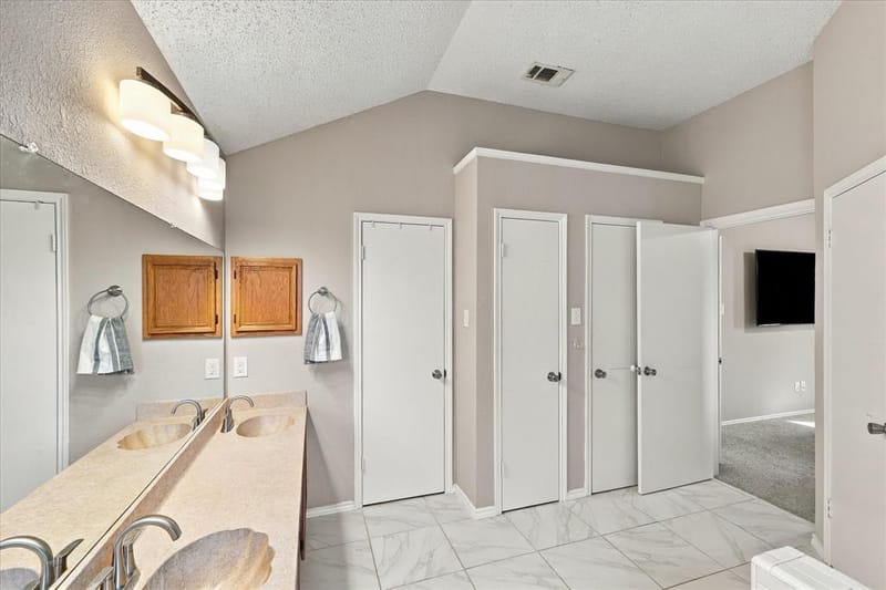 4323 Briar Hill Drive, Grand Prairie TX 75052 - Photo 31