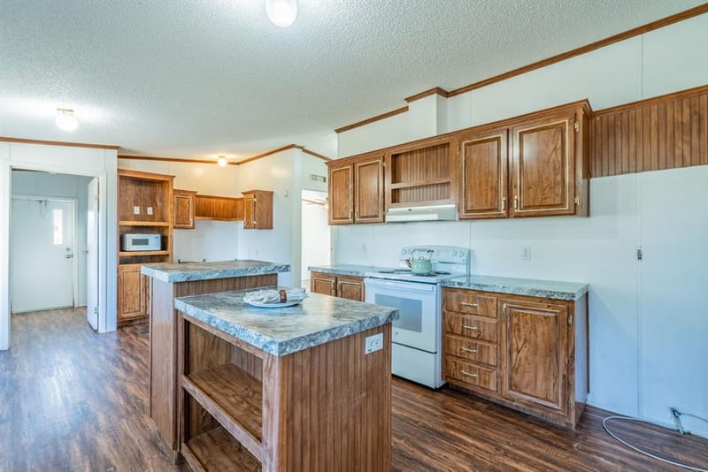 104 Hill Top Court, Springtown TX 76082 - Photo 5