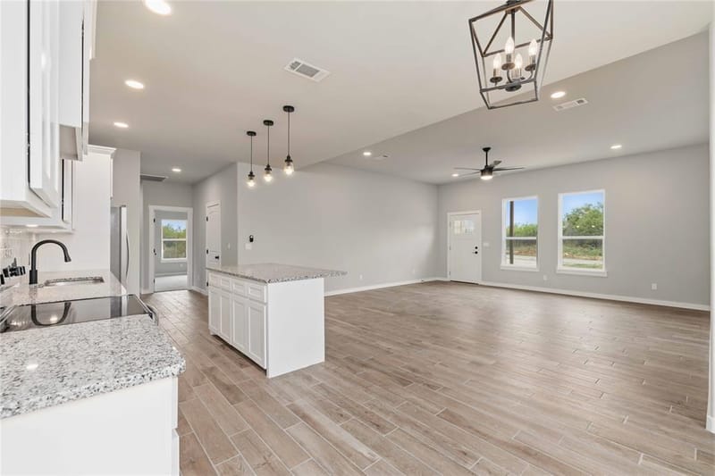 7605 Safe Harbor Drive, Brownwood TX 76801 - Photo 13