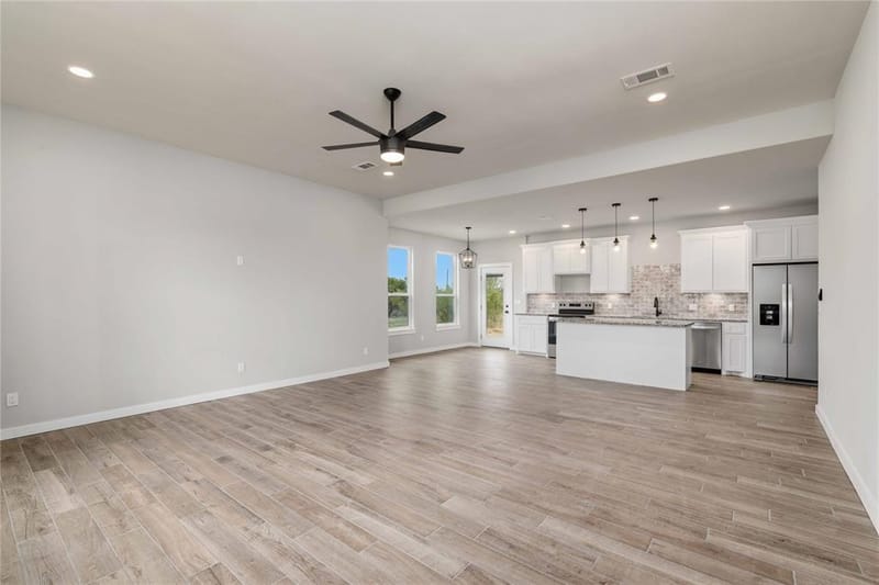 7605 Safe Harbor Drive, Brownwood TX 76801 - Photo 9