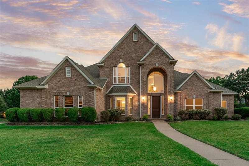 1901 Big Bend Cove, Southlake TX 76092