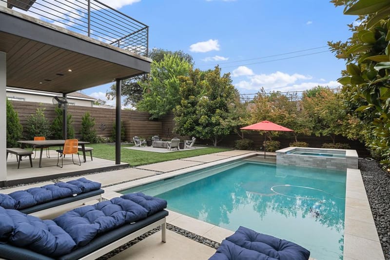 423 W Colorado Boulevard, Dallas TX 75208 - Photo 30