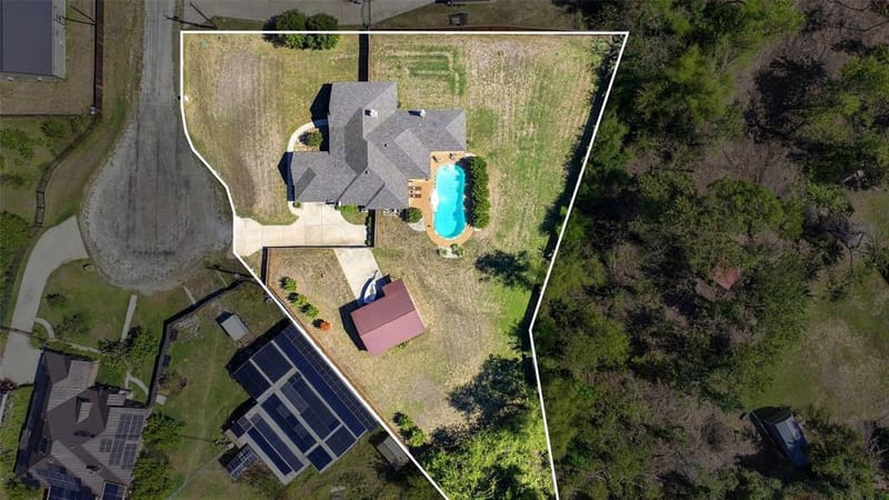 107 Chance Court, Springtown TX 76082 - Photo 28