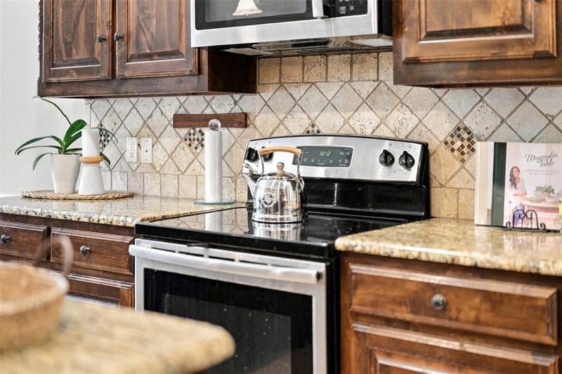 107 Chance Court, Springtown TX 76082 - Photo 9