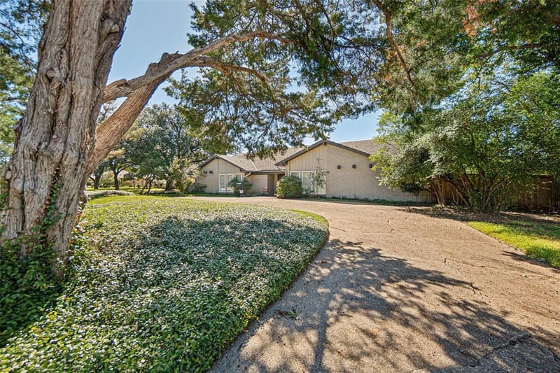3708 Princess Lane, Dallas TX 75229 - Photo 3