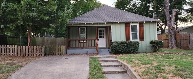 902 Davy Crockett Street, Rockwall TX 75087