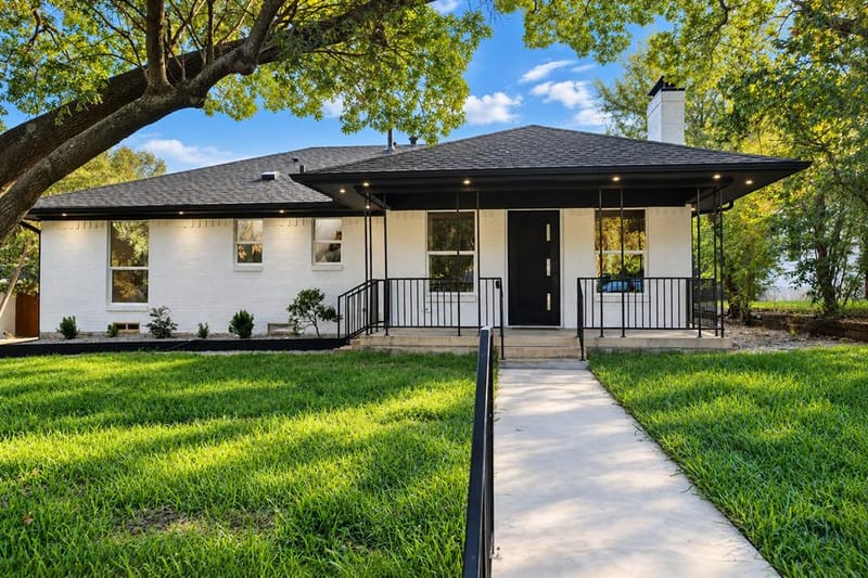 865 Peavy Road, Dallas TX 75218 - Photo 3