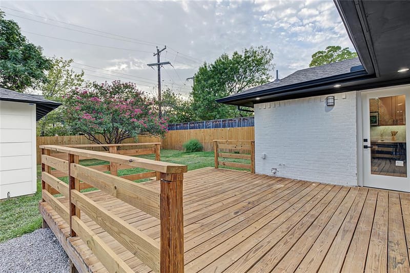 865 Peavy Road, Dallas TX 75218 - Photo 24