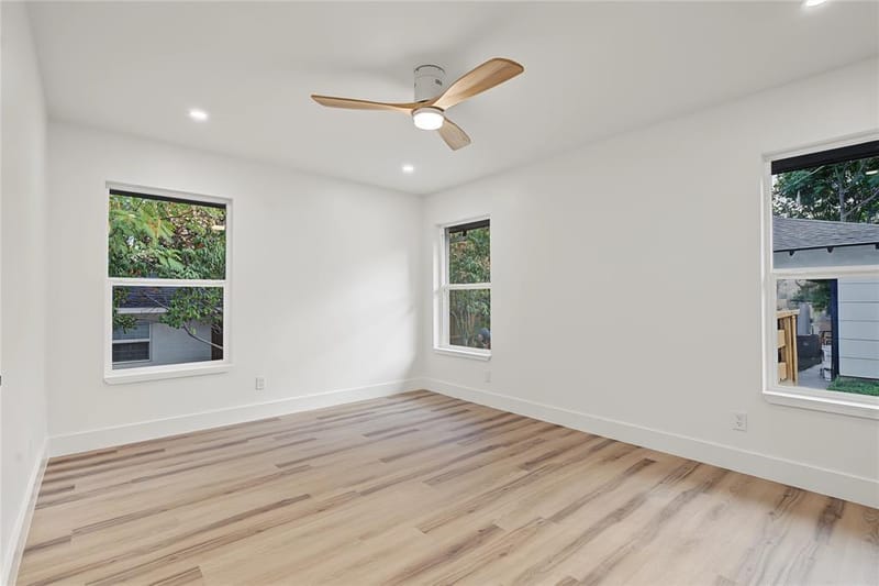 865 Peavy Road, Dallas TX 75218 - Photo 15