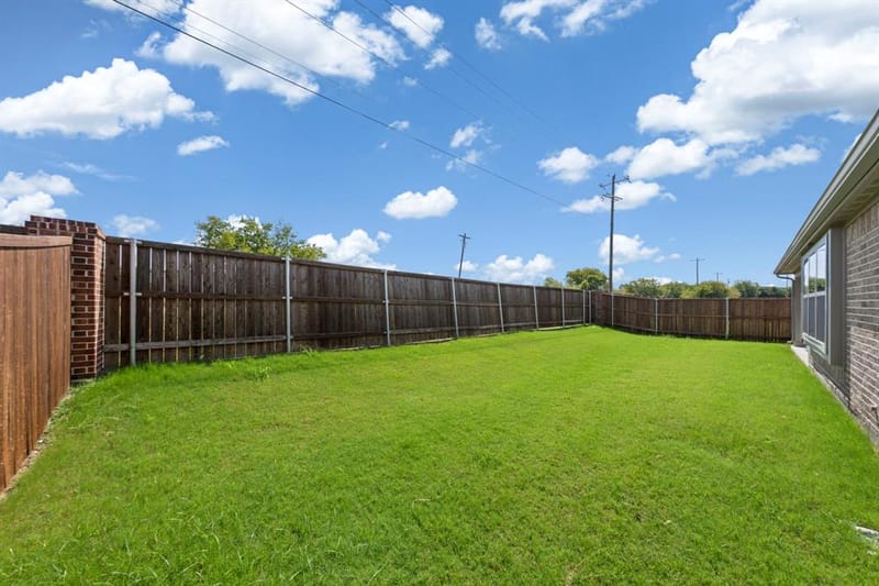 2452 Acacia Road, Cleburne TX 76033 - Photo 27