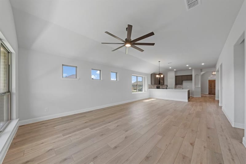 2452 Acacia Road, Cleburne TX 76033 - Photo 12
