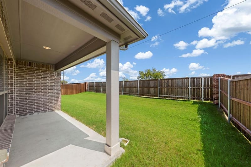 2452 Acacia Road, Cleburne TX 76033 - Photo 25