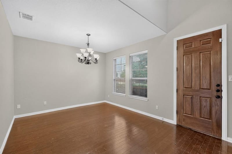 111 Thoroughbred Street, Waxahachie TX 75165 - Photo 4