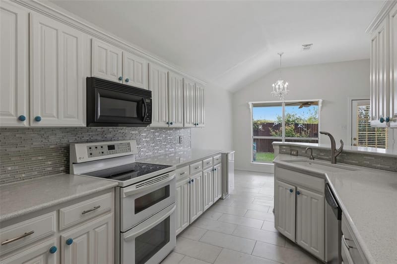 6801 Descanso Gardens Drive, Fort Worth TX 76132 - Photo 16