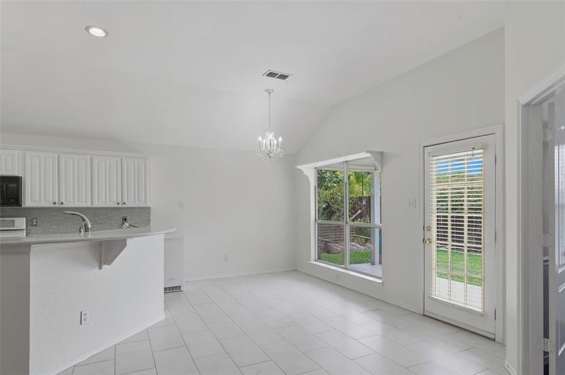 6801 Descanso Gardens Drive, Fort Worth TX 76132 - Photo 9