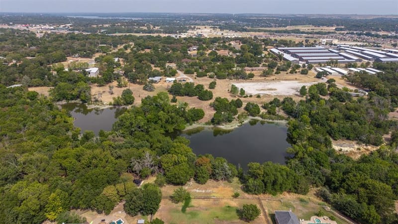 7000 E Bankhead Highway, Aledo TX 76008 - Photo 23