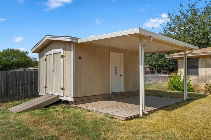 107 E Dawn Drive, Robinson TX 76706 - Photo 32