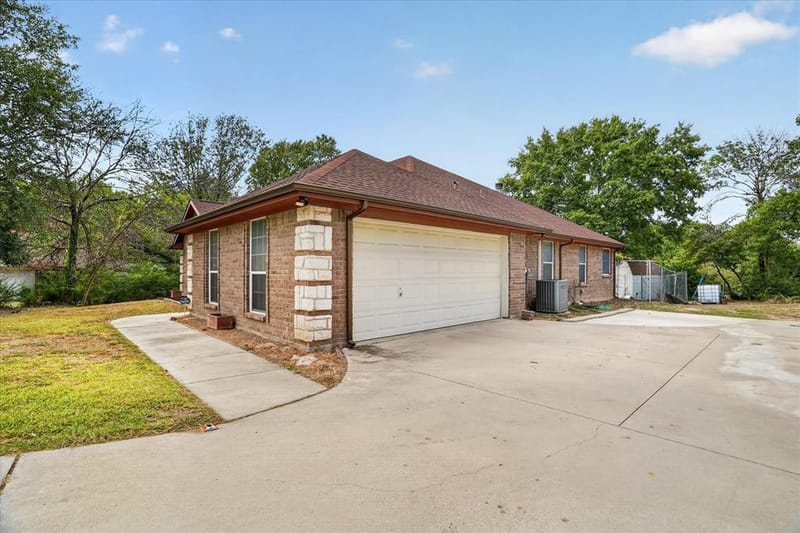 6608 Silver Oak Lane, Fort Worth TX 76135 - Photo 26