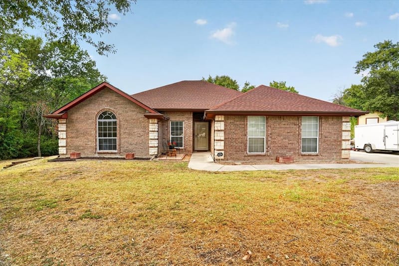 6608 Silver Oak Lane, Fort Worth TX 76135