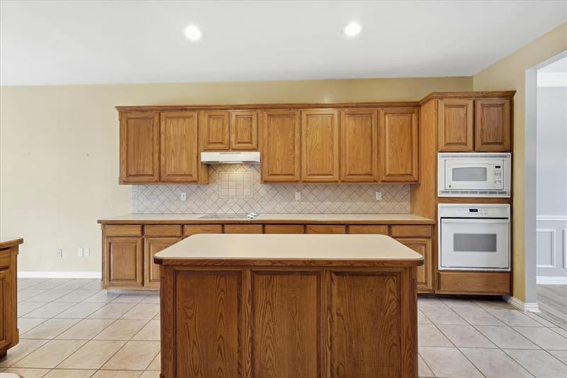 3325 Wilshire Avenue, Grapevine TX 76051 - Photo 14