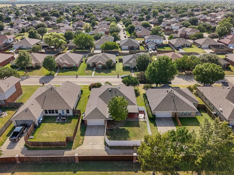 232 Laramie Lane, DeSoto TX 75115 - Photo 32