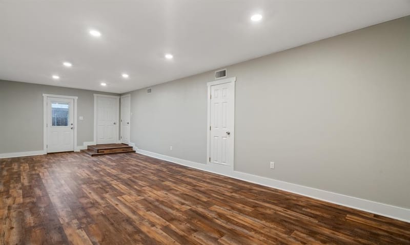 2001 6th Street, Brownwood TX 76801 - Photo 13