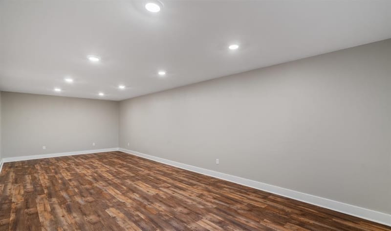2001 6th Street, Brownwood TX 76801 - Photo 9