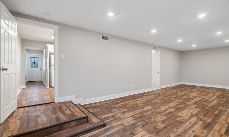 2001 6th Street, Brownwood TX 76801 - Photo 10