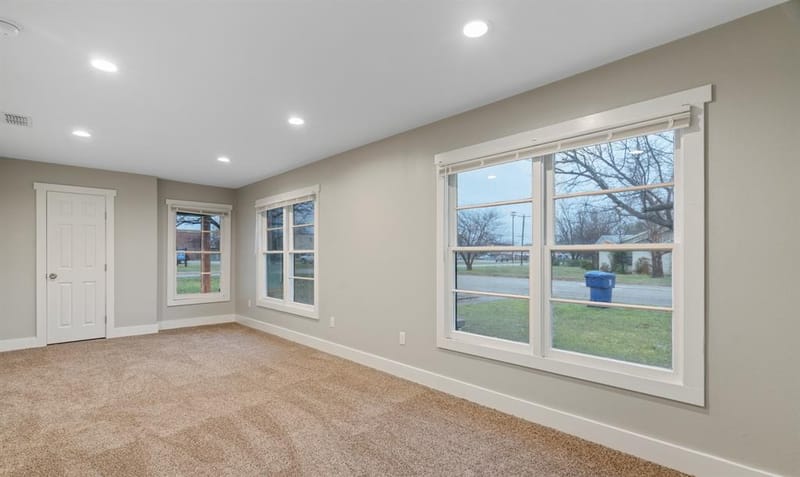 2001 6th Street, Brownwood TX 76801 - Photo 14