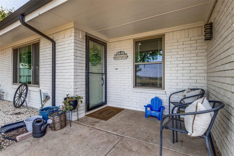 6482 County Road 321, Valley View TX 76272 - Photo 5