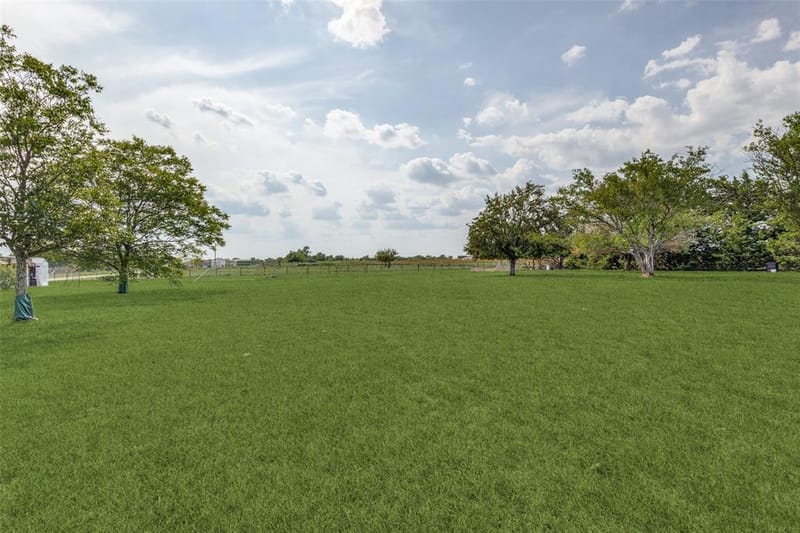 6482 County Road 321, Valley View TX 76272 - Photo 33