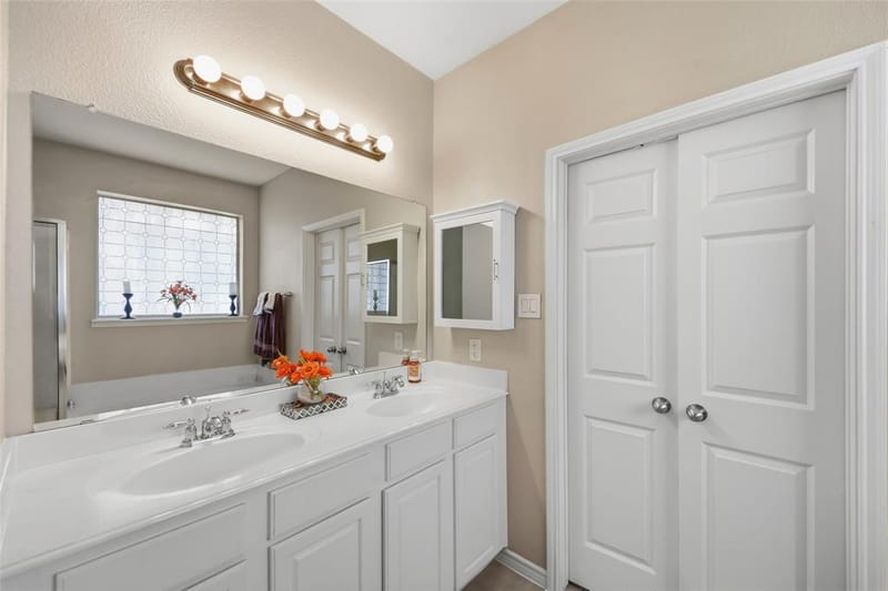 1105 Wisteria Lane, Savannah TX 76227 - Photo 18