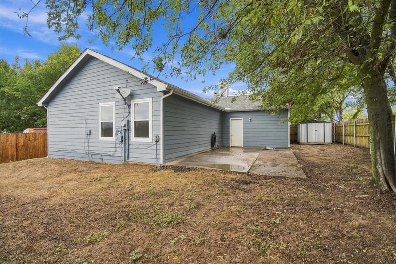 301 Pasley Street, Waxahachie TX 75165 - Photo 9