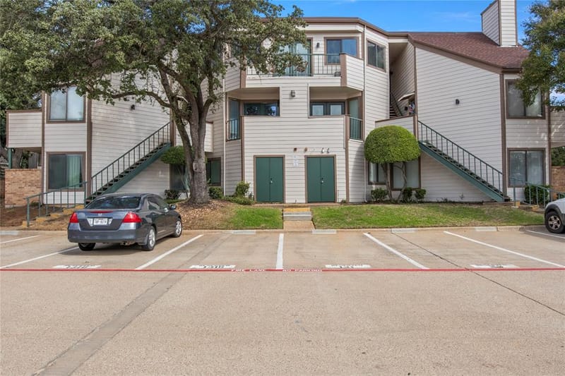 2310 Balsam Drive # B301, Arlington TX 76006 - Photo 17
