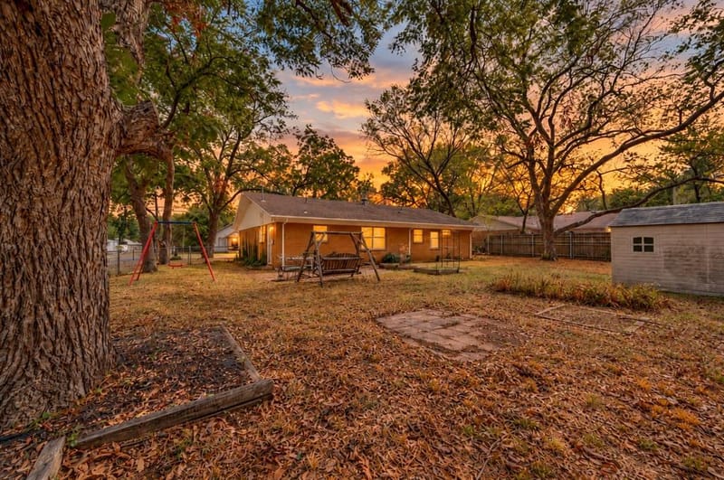 511 N Cherry Street, Aubrey TX 76227 - Photo 15