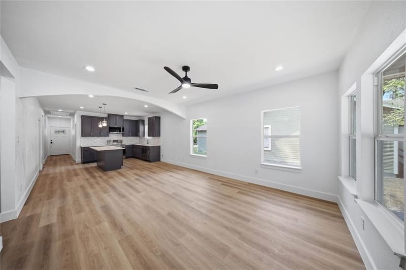 3621 MEYERS Street, Dallas TX 75215 - Photo 7