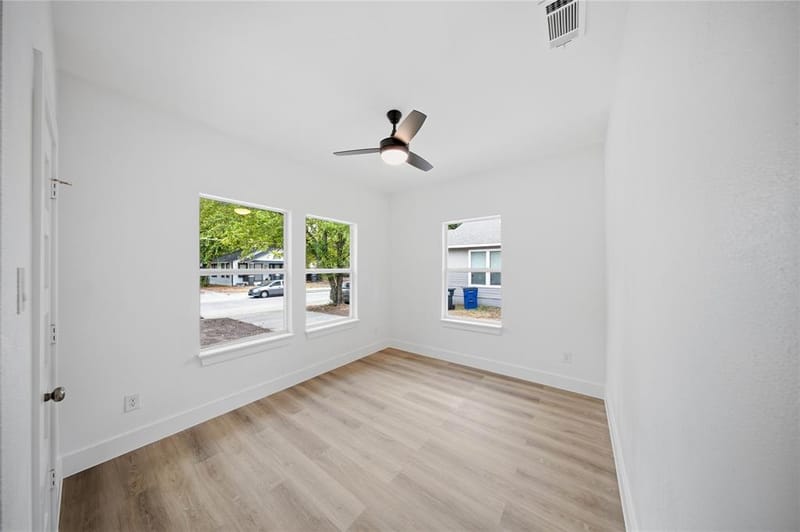 3621 MEYERS Street, Dallas TX 75215 - Photo 18