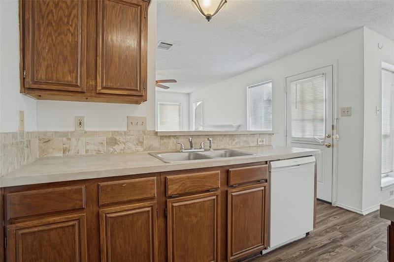900 Sweetgum Creek, Plano TX 75023 - Photo 12
