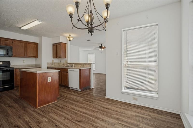 900 Sweetgum Creek, Plano TX 75023 - Photo 8