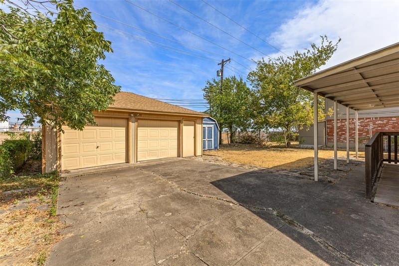 2401 Cardinal Lane, Garland TX 75042 - Photo 30