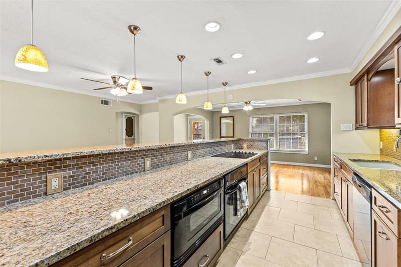 2401 Cardinal Lane, Garland TX 75042 - Photo 10