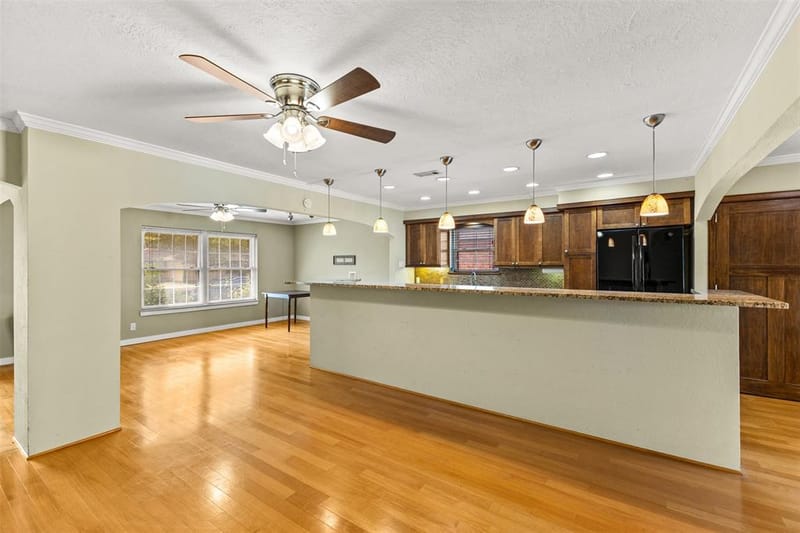 2401 Cardinal Lane, Garland TX 75042 - Photo 8