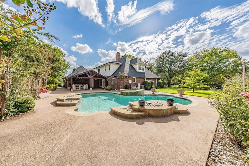 1800 Trail Lake Drive, Euless TX 76039 - Photo 6