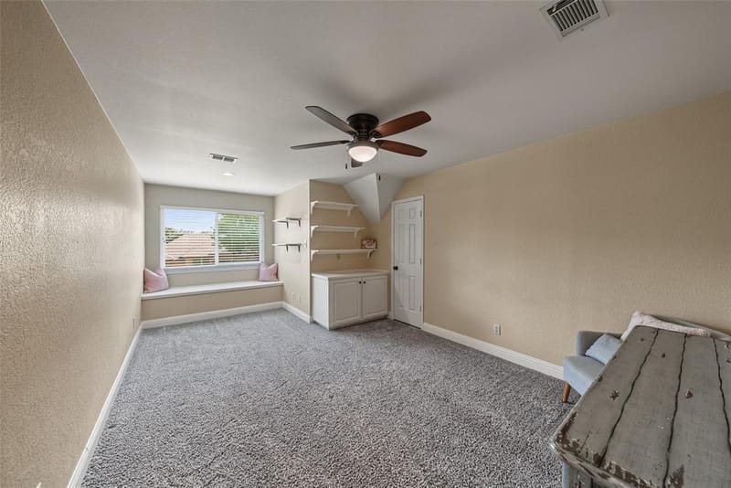 1800 Trail Lake Drive, Euless TX 76039 - Photo 35