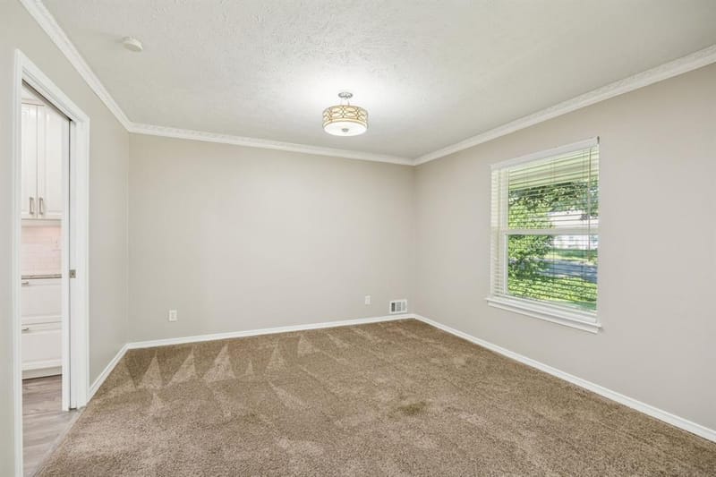 9536 Millridge Drive, Dallas TX 75243 - Photo 13