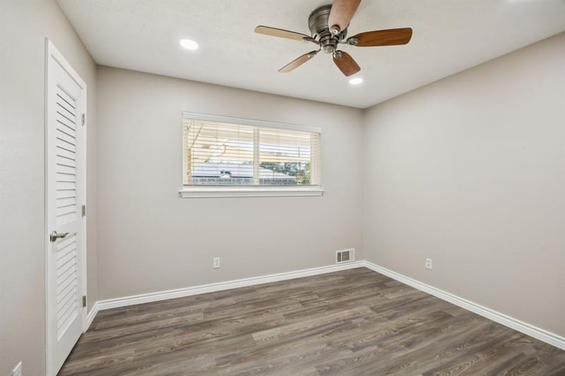 9536 Millridge Drive, Dallas TX 75243 - Photo 14