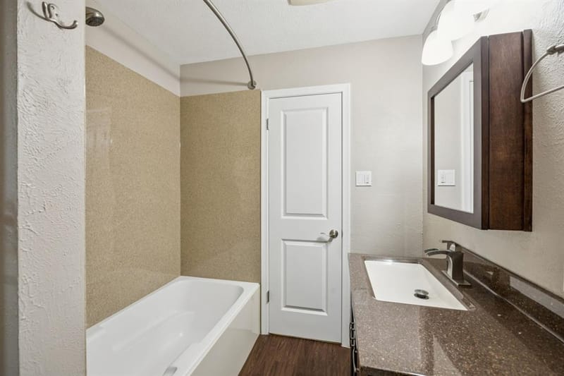 9536 Millridge Drive, Dallas TX 75243 - Photo 18